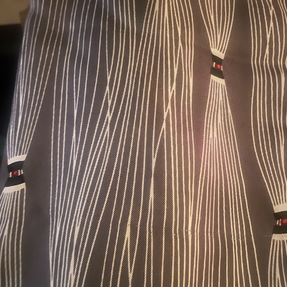 Diane Von Fustenberg
2ft 5" Wheat Dreams in Grey white black red-eyed tie backs - Picture 3 of 5